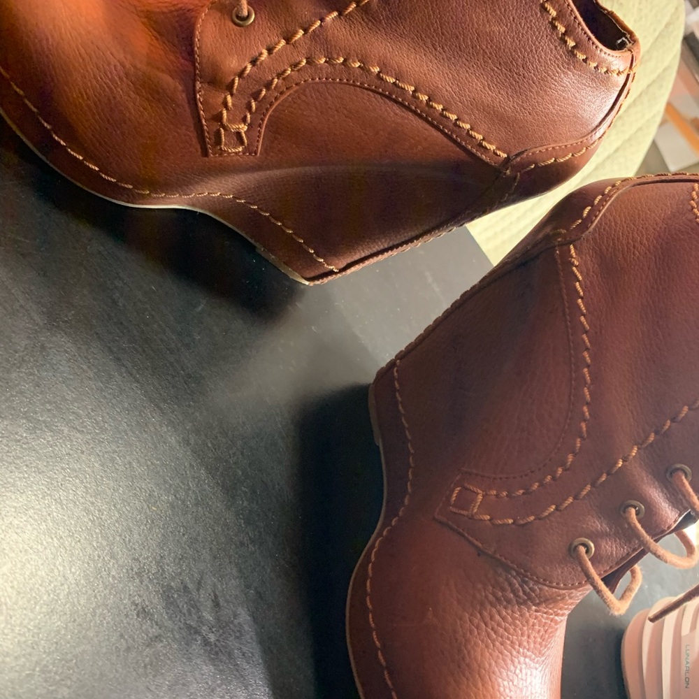 Chinese laundry heel boots - Picture 3 of 3